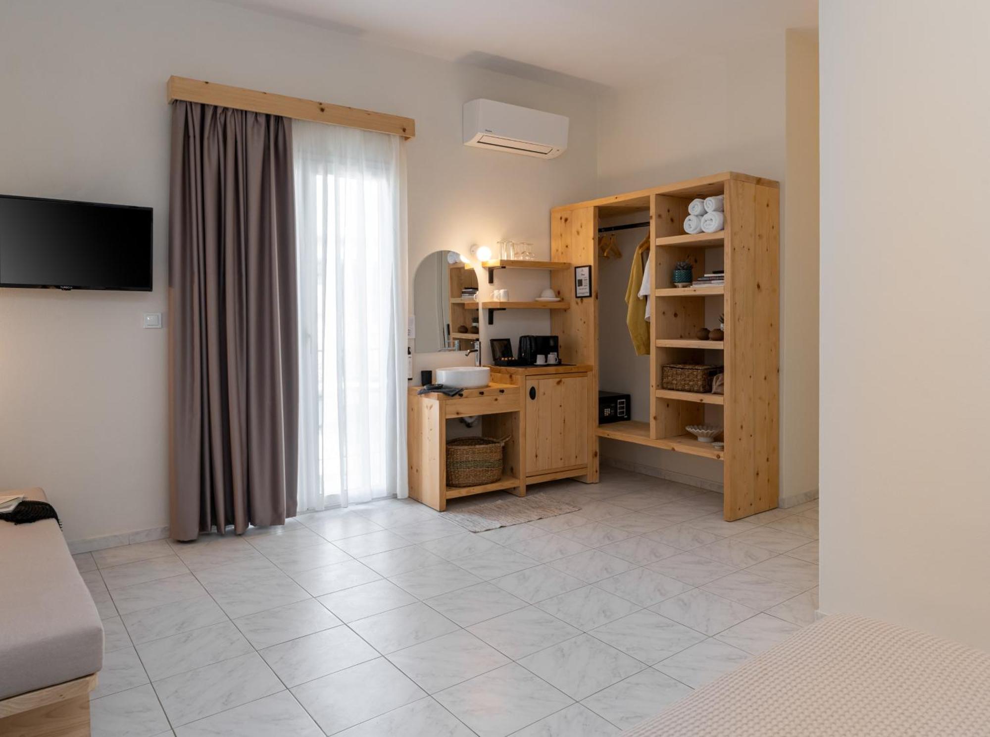 Capella Skiathos, Town Eksteriør bilde